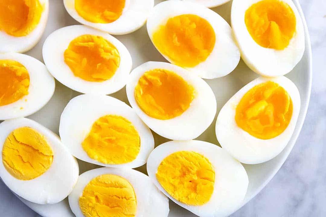 Easy-Instant-Pot-Hard-Boiled-Eggs-Recipe-1200