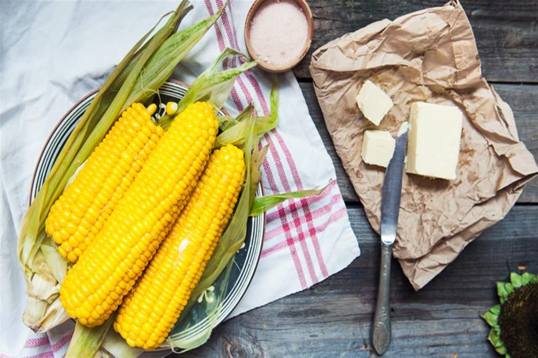 boiled-corn-on-cob-and-butter-shutterstock_1100676812-800x450