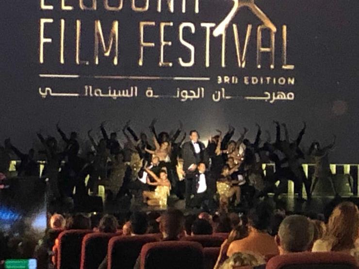 أكرم حسني في حفل افتتاح الجونة السينمائي