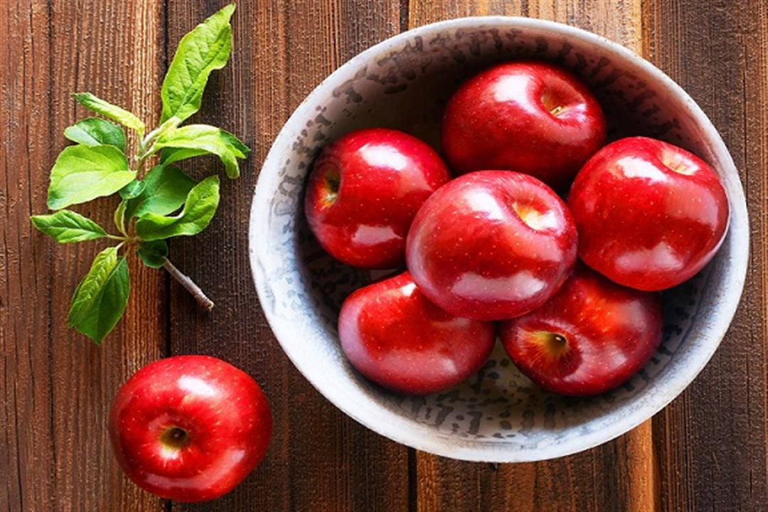 التفاح فواكه تطرد السموم من الجسم                                                                                                                                                                       