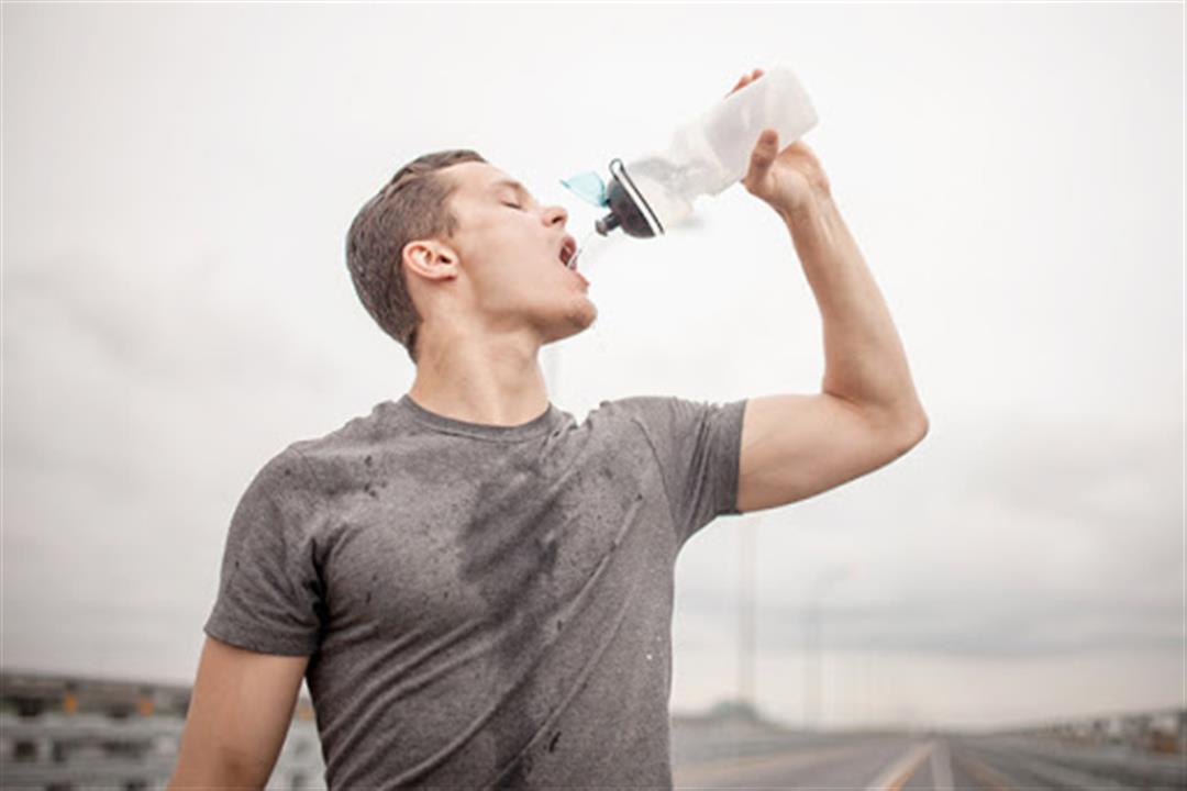 شرب الماء بعد التمرين