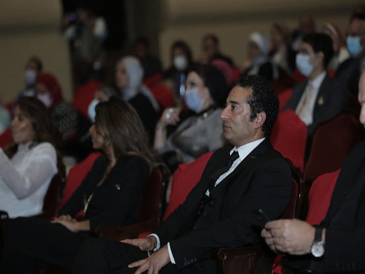 النشرة الفنية رقص محمد صلاح على المهرجانات واعتذار حمو بيكا مصراوى