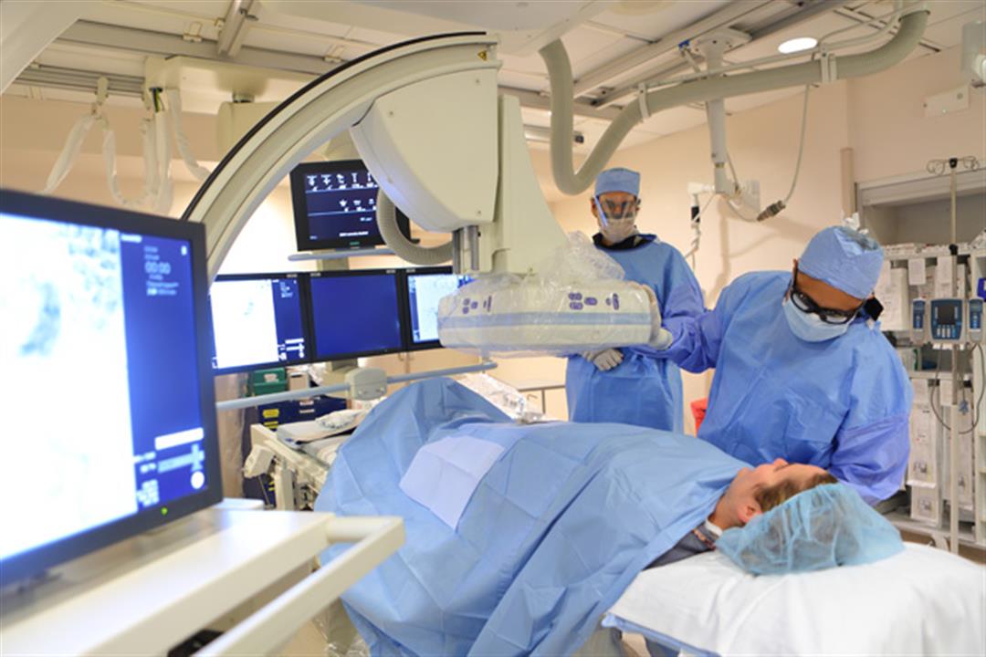 Penn_Physicians_with_patient_interventional_radiology_1