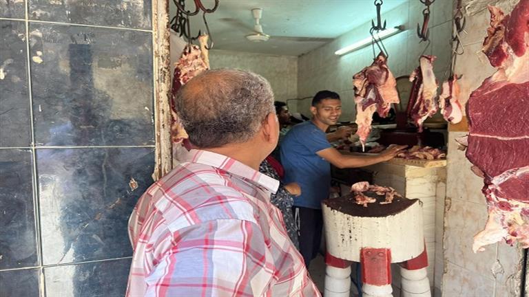 أسعار اللحوم الجملي تجذب المواطنين قبل عيد الأضحى 