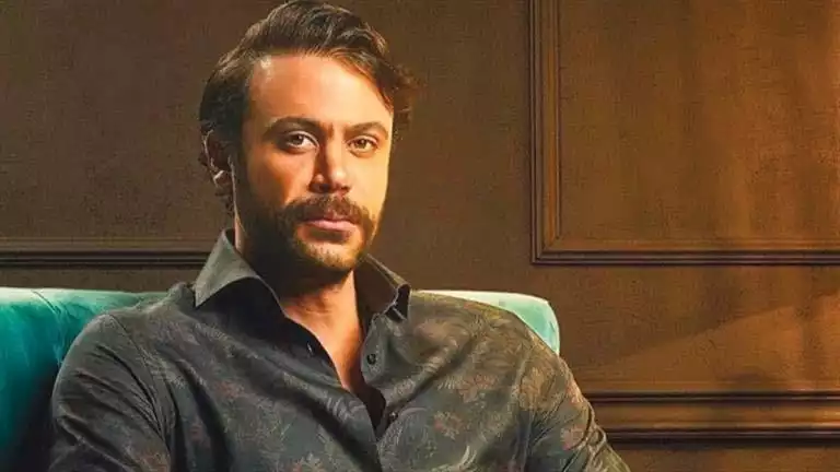 محمد عادل إمام