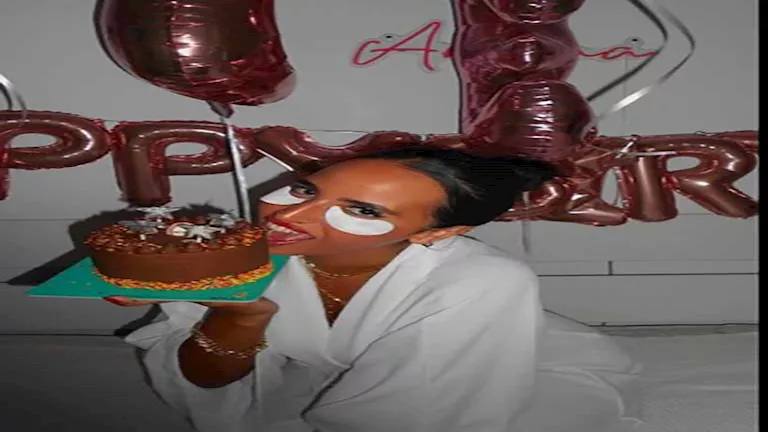 أمينة ابنة نسرين أمين (1)