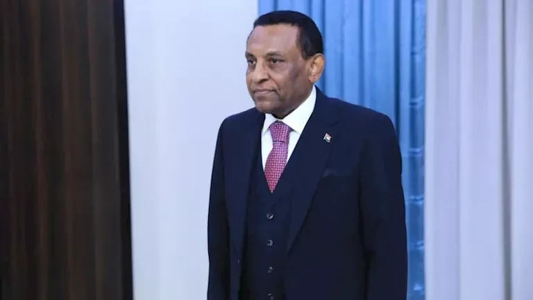 cd529df0-3f07-11f0-8acc-376867527657.jpg_11zon