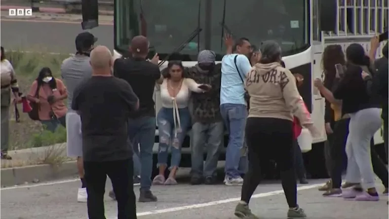 e4e3c620-4415-11f0-835b-310c7b938e84.png_11zon