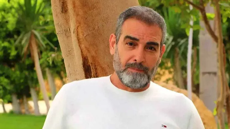 الفنان أحمد عبد العزيز 