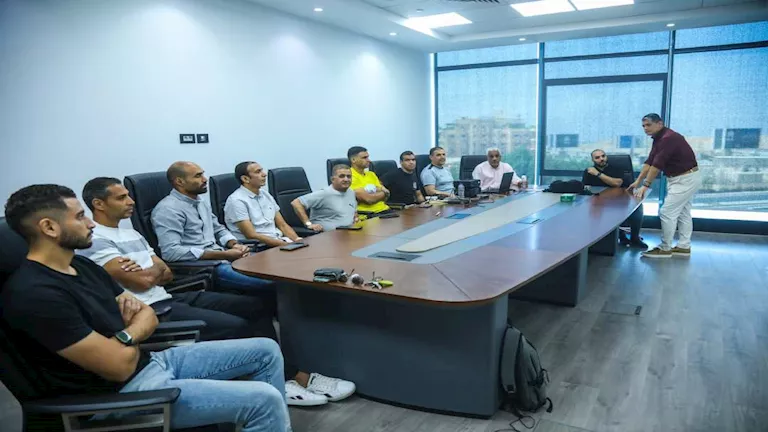 رويز يجتمع بحكام الجولة الثانية للدوري