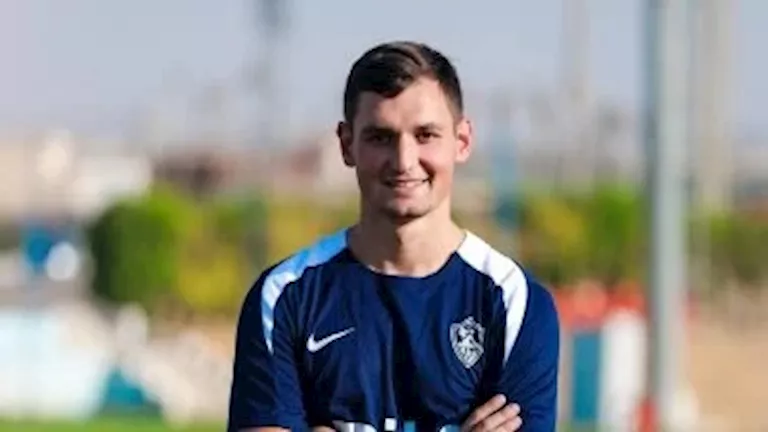 الإسباني جيرارد أوسو مانزانيت 