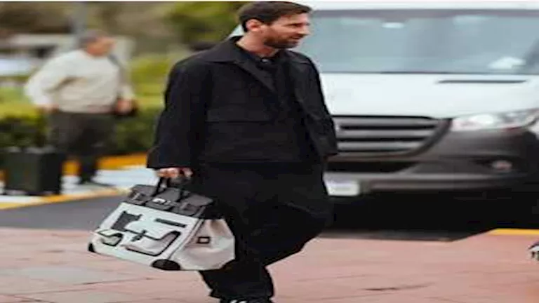 ليونيل ميسي يخطف الأنظار