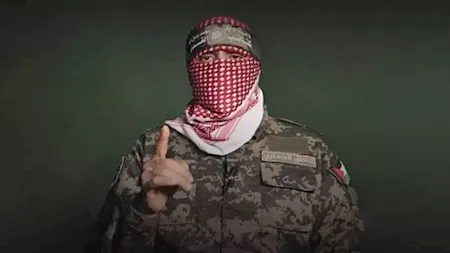 أول ظهور للملثم كان ما بين عامي 2002 و2003