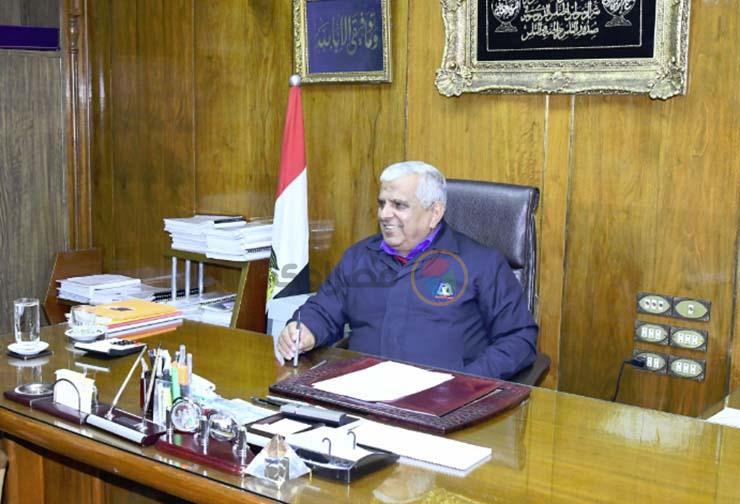 عبد الظاهر عبد الستار، رئيس مجلس إدارة مصر للألومنيوم (3)