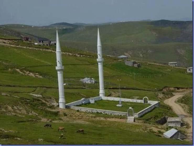 مسجد بلا سقف بـ تركيا (1)