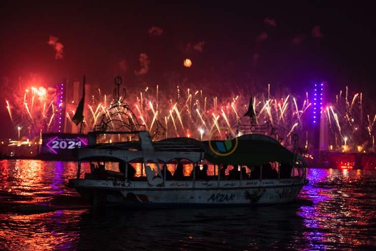 مواطنون يبدأون العام الجديد باحتفالات بلا إجراءات احترازية من كورونا (6)