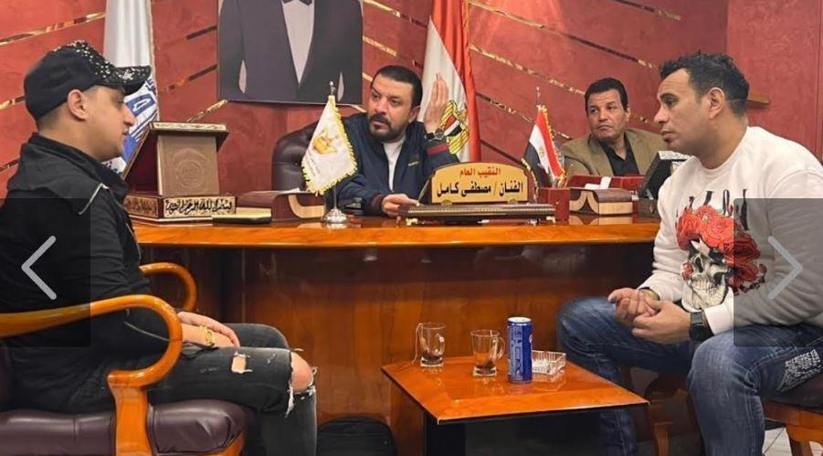 مصطفى كامل ورضا البحري ومصطفى كامل