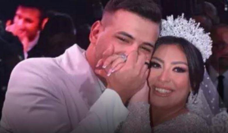 مطرب المهرجانات مسلم وطليقتته