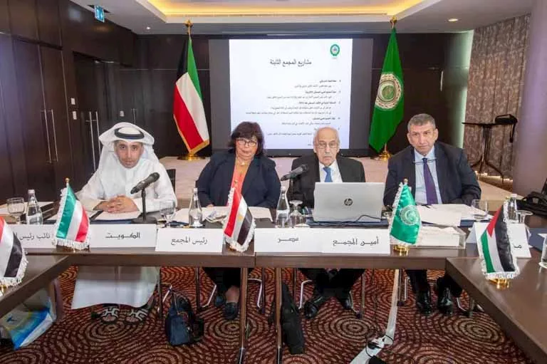 القومي للمرأة يهنئ إيناس عبد الدايم لإعادة انتخابها رئيسة للمجمع العربي للموسيقى (1)