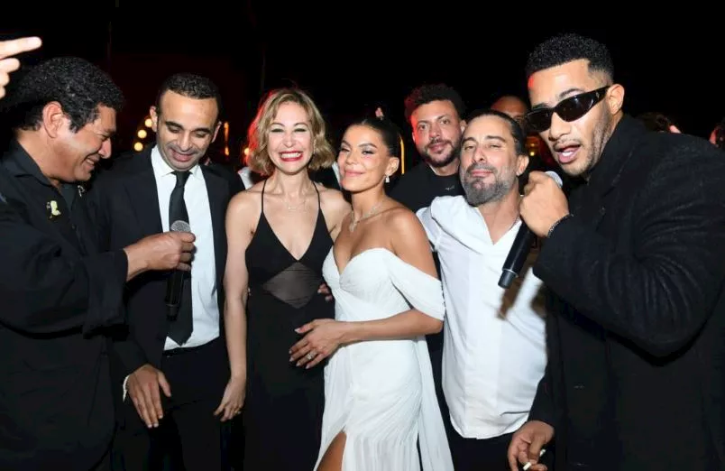 منة شلبي وزوجها أحمد الجنايني (1)