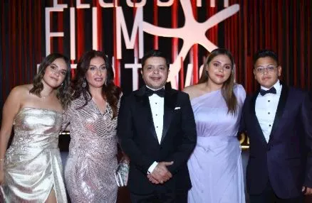 هنيدي مع عائلته في مهرجان الجونة السينمائي