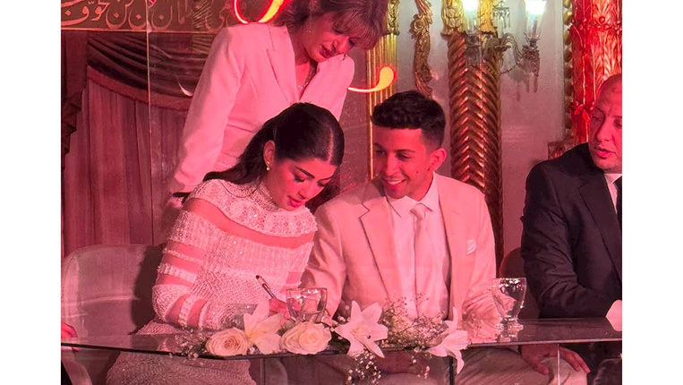 عقد قران هشام جمال وليلى زاهر