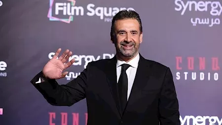 نجل كريم عبدالعزيز يكشف حقيقة الشبه بينه وبين والده_8