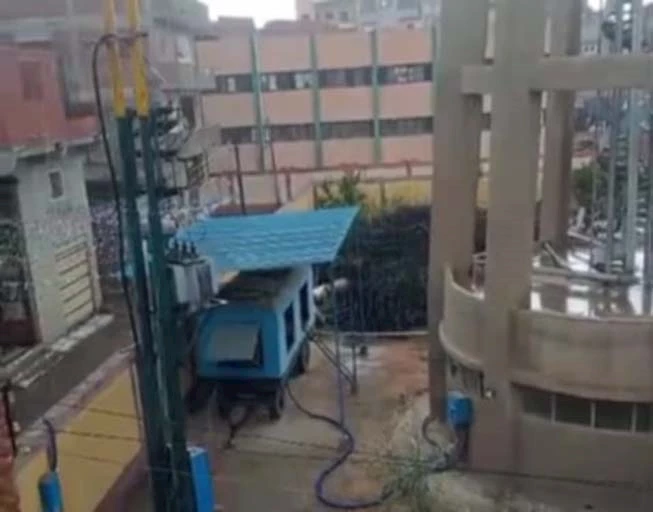 بعد انفجار محول كهرباء بمحطة.. مصدر بشركة مياه الشرب بالغربية يكشف الأسباب  (2)