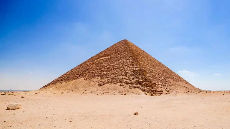  الملك سنفرو