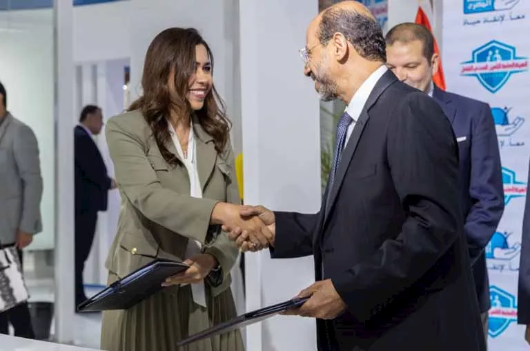 بنك الشفاء المصرى يوقع بروتوكول تعاون مع هيئة التأمين الصحي  (2)