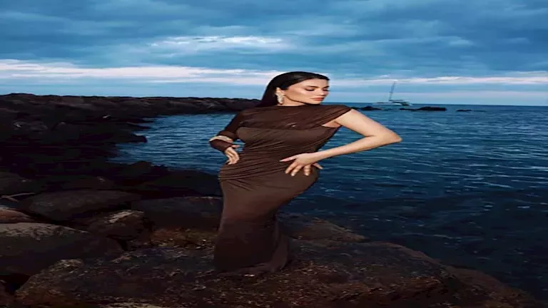 هدى الإتربي تستمتع بإجازتها الصيفية والجمهور يغازلها_9