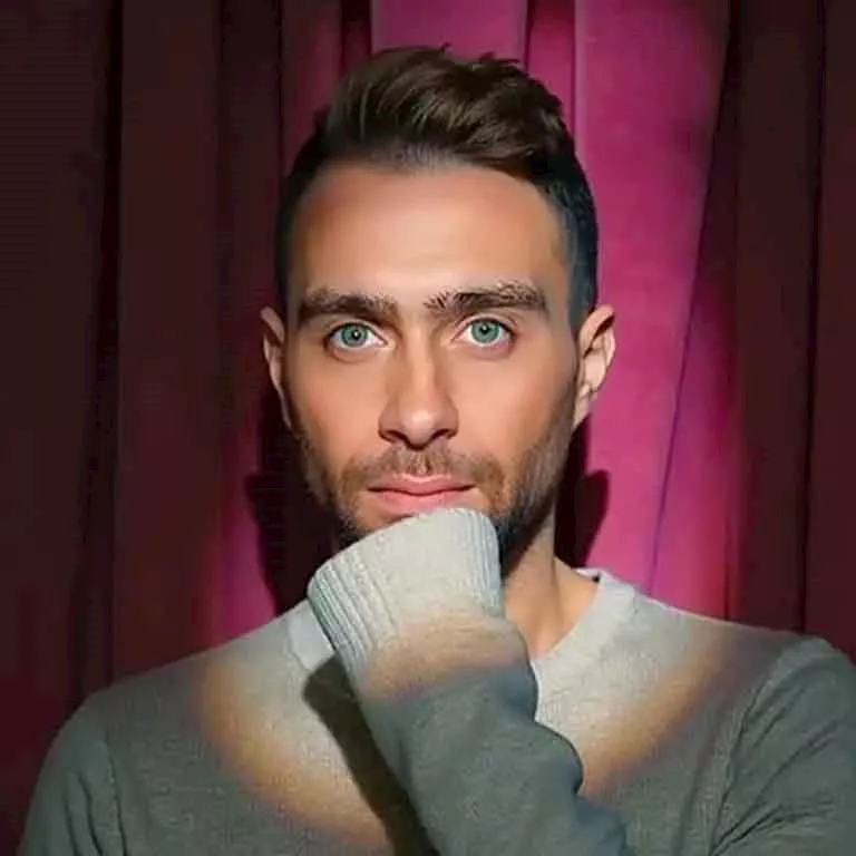 حسام حبيب (2)