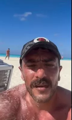 الفنان أحمد العوضي