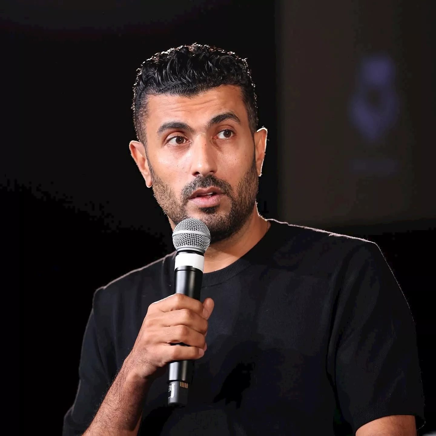 محمد سامي يتعرض لموقف محرج مع سيدة إنجليزية