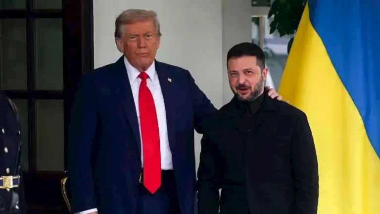 زادت قمة ترامب - زيلينسكي من توقعات انعقاد قمة بين الرئيس الروسي فلاديمير بوتين ونظيره الأوكراني فولوديمير زيلينسكي