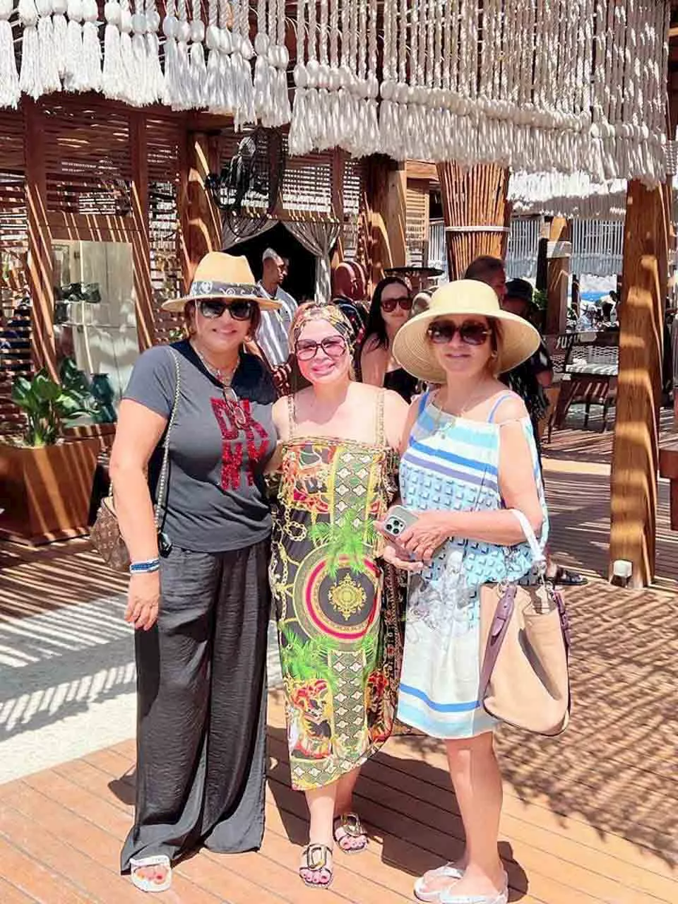 ليلى علوي وإلهام شاهين وهالة صدقي يثرن الجدل بعد فقدانهن الوزن 1