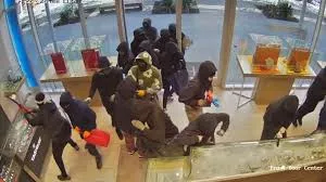 صورة 1 سطو مسلح