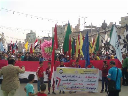 بالصور.. مسيرات عمالية بالمحلة احتفالًا بفوز "السيسي" في انتخابات الرئاسة