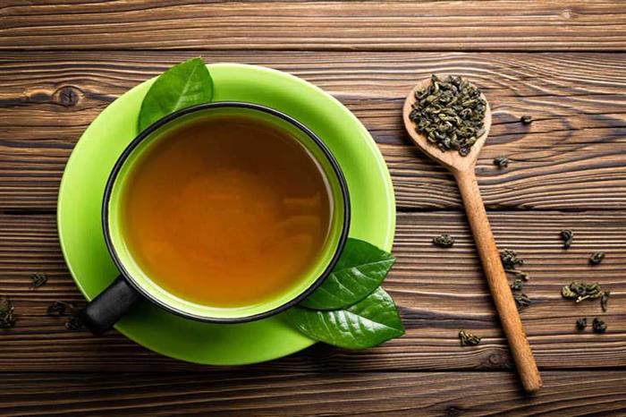 4. كمية أقل من الكافيين: فوائد شاي الأخضر