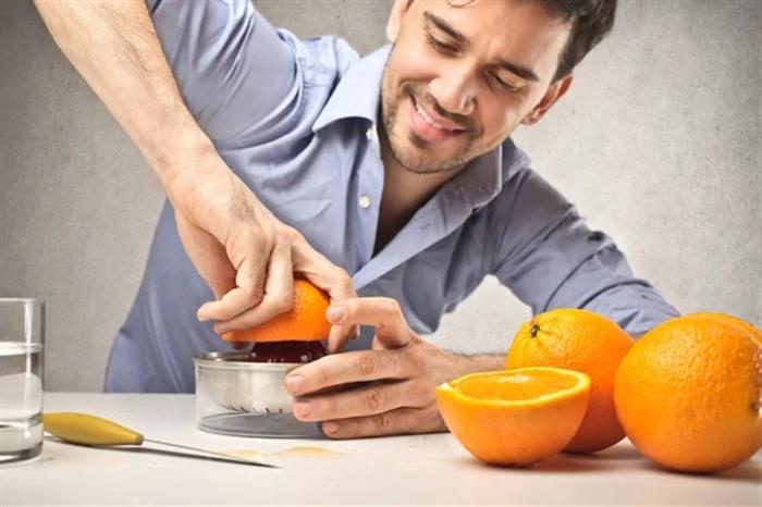 فوائد البرتقال للرجال- كيف يؤثر على الصحة الجنسية؟