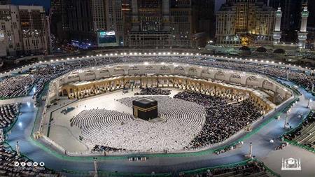 هل يجوز حلق المرأة شعرها كاملا فى الحج.. وما حكم حج المرأة الأرملة التى لم تنتهى عدتها؟.. هاني تمام يجيب