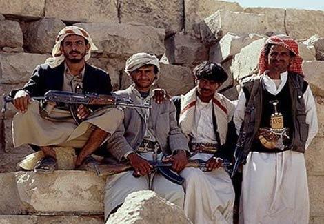 صحيفة سعودية: إيران تدرب ''حوثيي اليمن'' شمال إريتريا صحيفة سعودية: إيران تدرب ''حوثيي اليمن'' شمال إريتريا