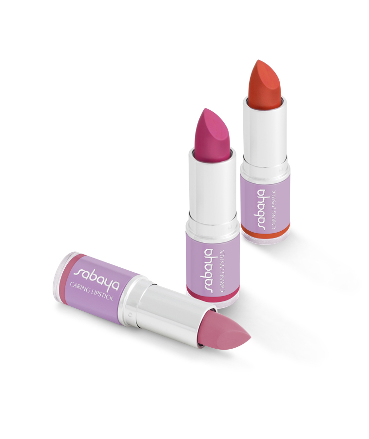 اللون القوي والعناية بشفتيك هما هدف Sabaya Caring Lipstick الجديد من ميكياجي