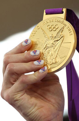 طلاء أظافر اللاعبات في أولمبياد لندن 2012