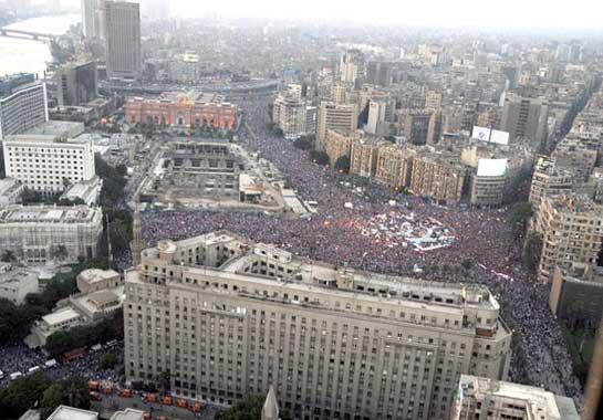سفير مصر بالمجر يؤكد: الجيش استجاب لمطالب ثورة 30 يونيو سفير مصر بالمجر يؤكد: الجيش استجاب لمطالب ثورة 30 يونيو