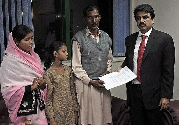 باكستان تصدر حكما بإعدام سيدة بتهمة الإساءة للنبي محمد (2)