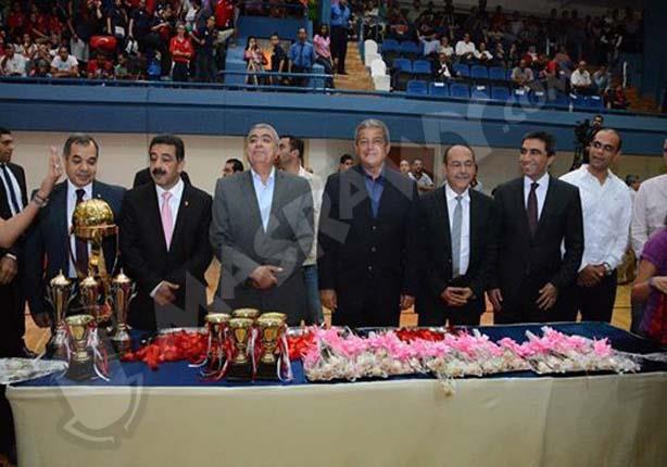 وزير الشباب وقنصل لبنان يشهدان ختام بطولة السلة (1)                                                                                                   