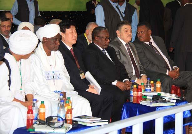 السيد البدوي يشارك في فعاليات المؤتمر الرابع لحزب المؤتمر الوطني الحاكم في السودان                                                                    