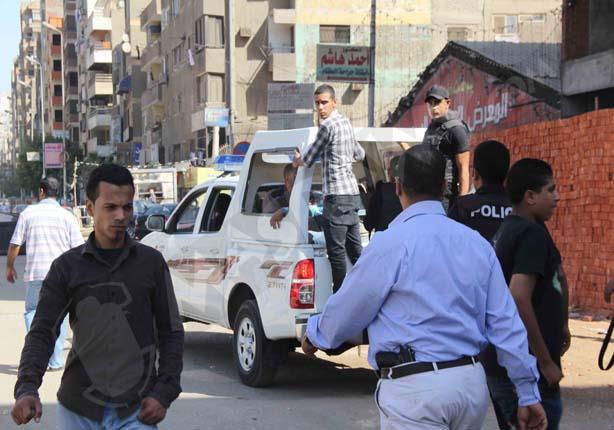 الأمن يلقي القبض على شخصين أثناء فض مسيرة للإخوان (1)