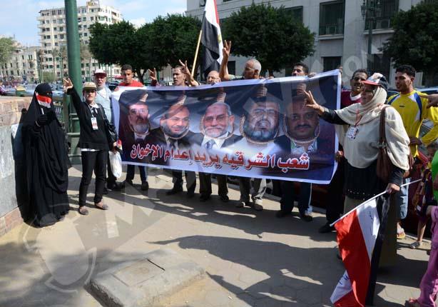 انطلاق مسيرة مؤيدة للقوات المسلحة من ميدان التحرير                                                                                                    